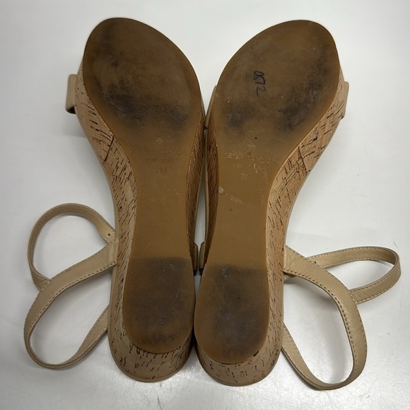 Kate Spade Jill Wedges Heels Shoes Open Toe Leather Floral Rosette Tan Nude 7 - Picture 9 of 11